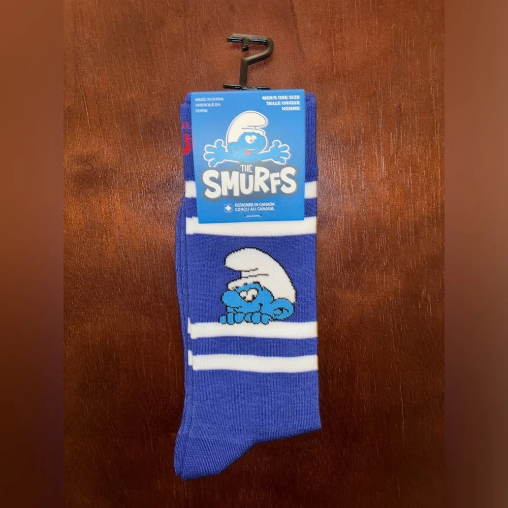 THE SMURFS NOVELTY CREW SOCKS NWT MEN’S SHOE SIZE 7-12